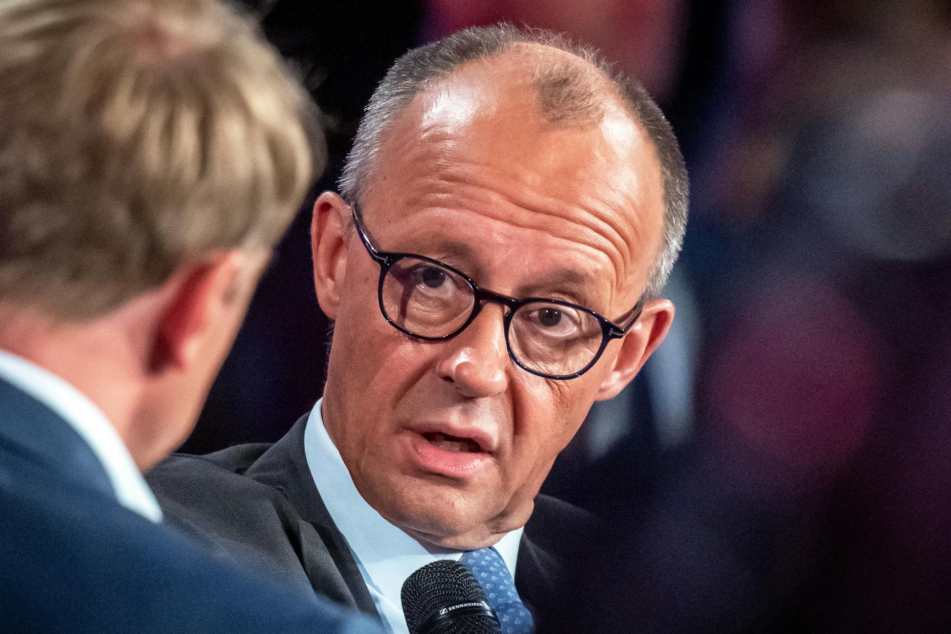 Berlin: Bundeskanzler Friedrich Merz (CDU) kritisiert beim WDR-Europaforum Israels Offensive im Gazastreifen.