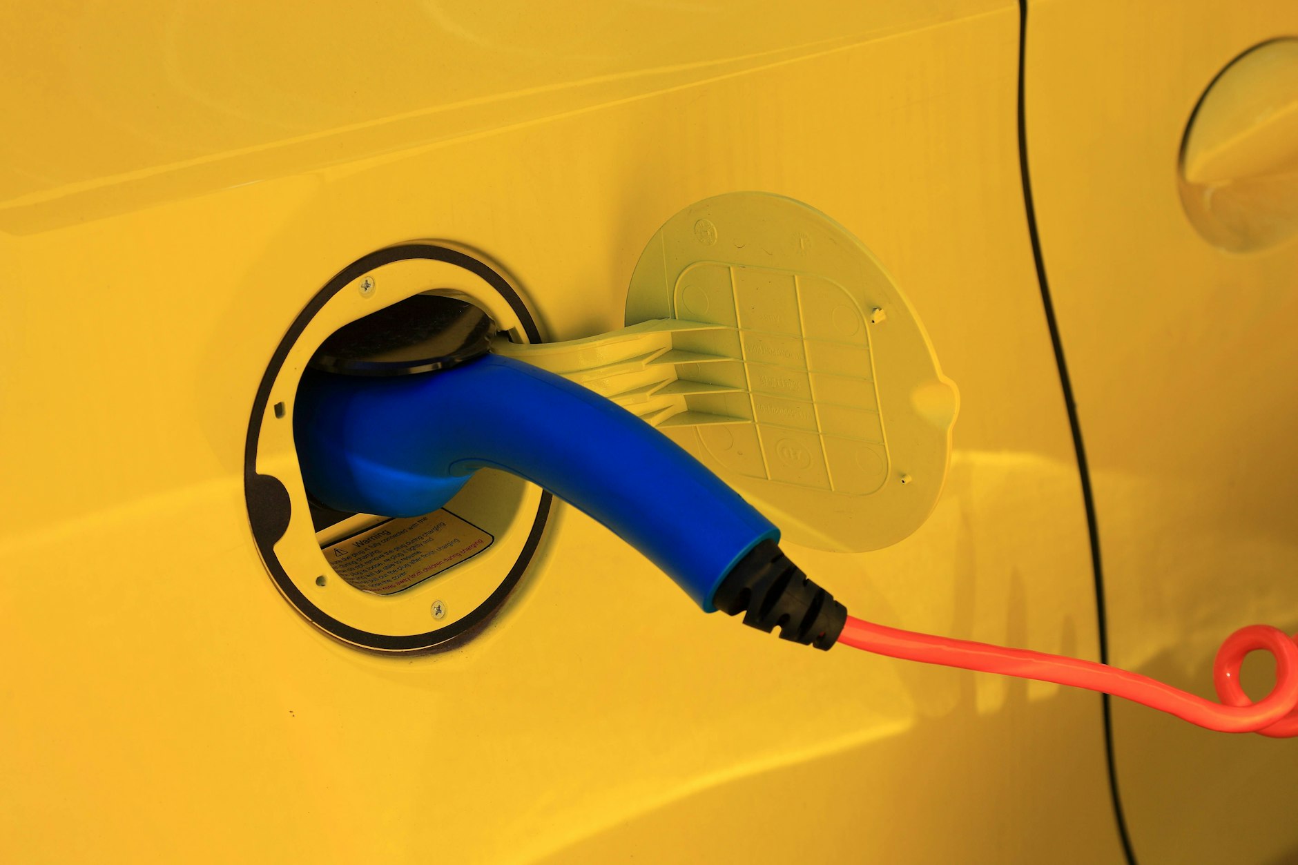 Nirgends in Europa ist das Aufladen eines Elektroautos so teuer wie in Deutschland.