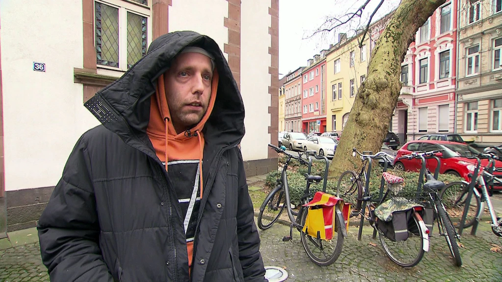 Schock bei „Armes Deutschland“: Chris will Bürgergeld mit Sex aufbessern!