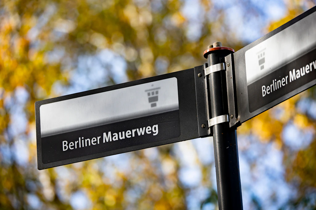 Radeln auf Berlins Route der Erinnerung: „Das ist wie Schwerter zu Pflugscharen“
