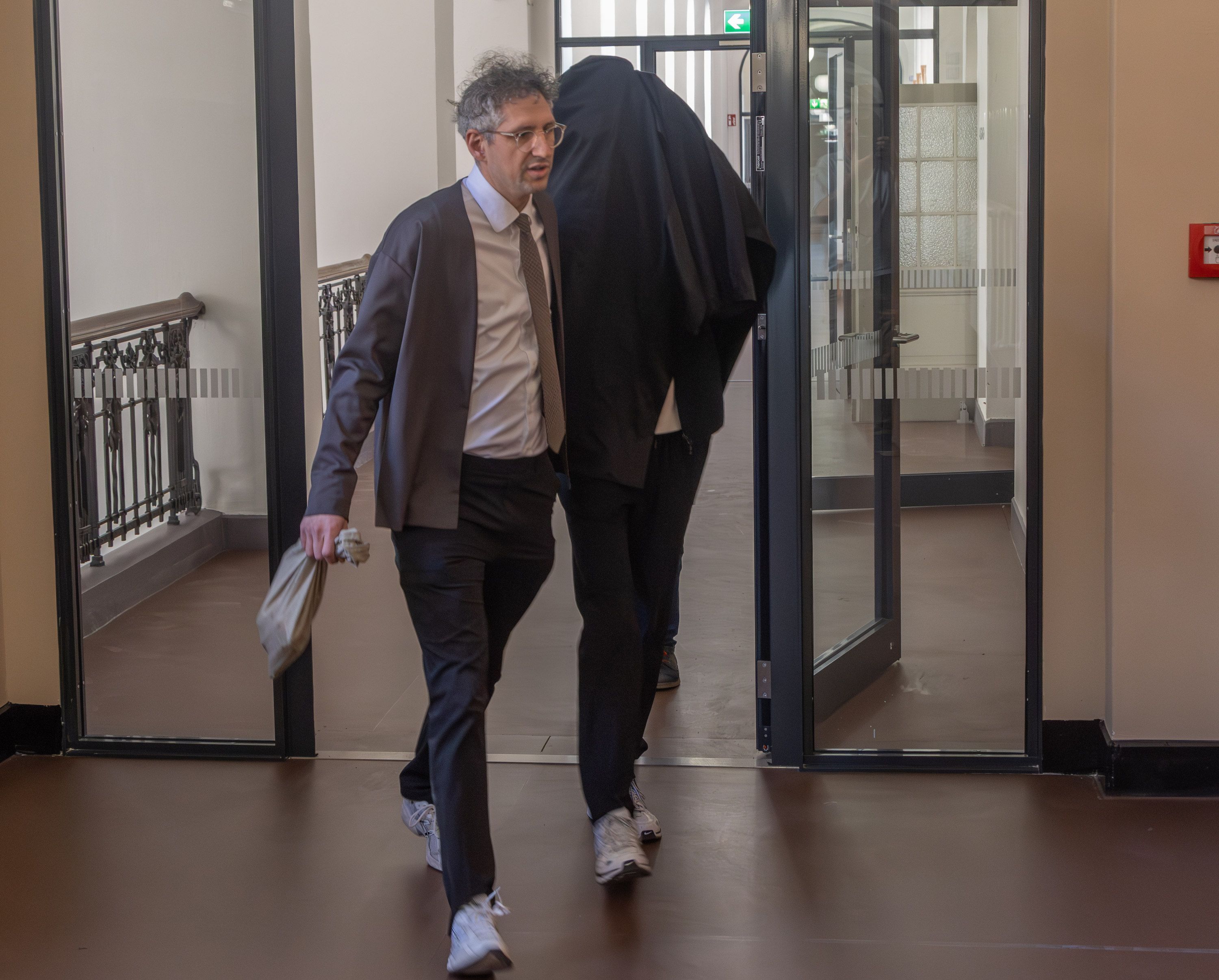 „Genug Zeit, um über seinen Umgang mit Frauen nachzudenken“ – Haftstrafe wegen Vergewaltigung für Marvin S.