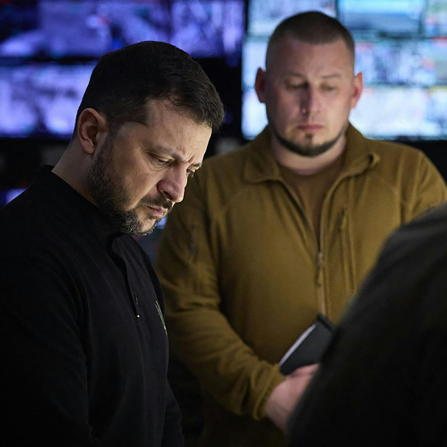 Selenskyj alarmiert: Russland zieht über 50.000 Soldaten an Front bei Sumy zusammen