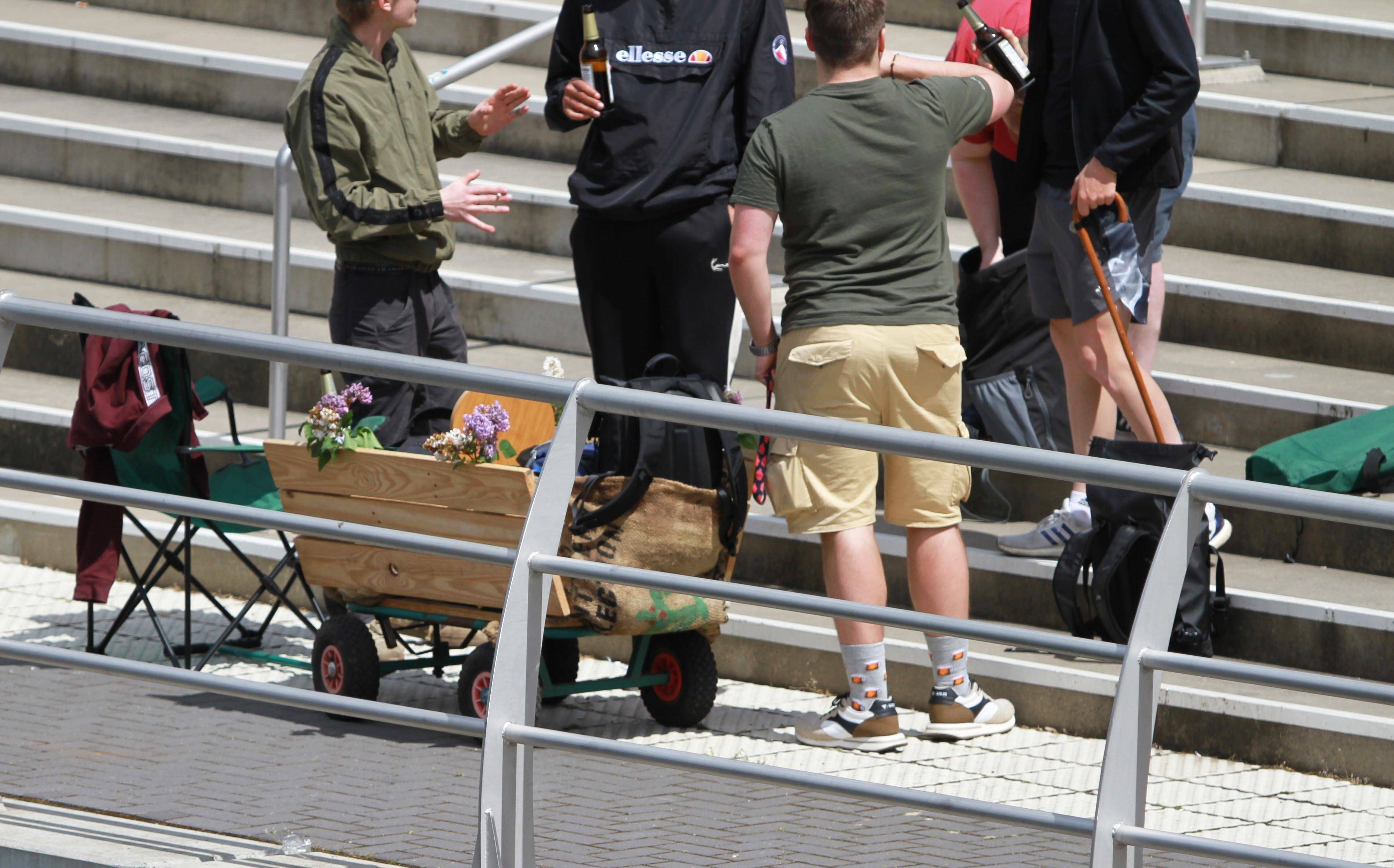 Wer zahlt eigentlich, wenn am Vatertag in Berlin etwas passiert?