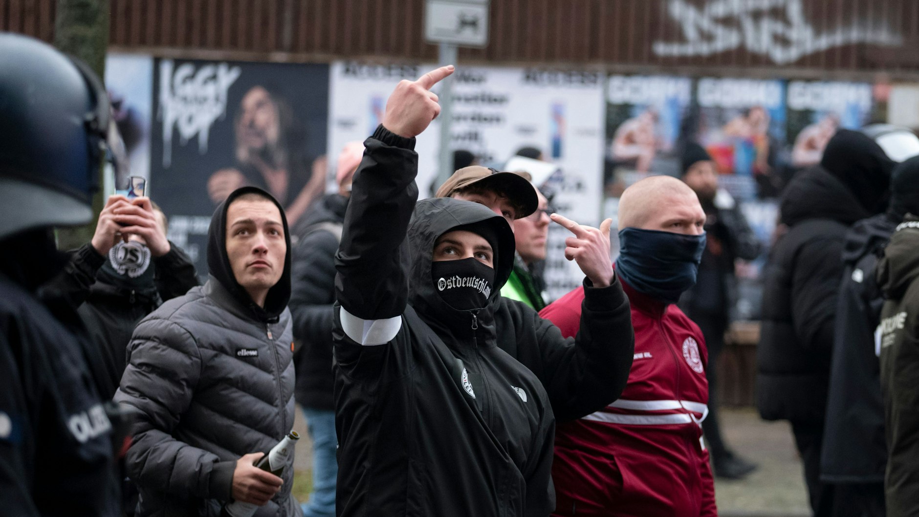 In Berlin gibt es immer wieder auch rechte Demonstrationen. Eine große ist für den Sonntag angesetzt - und es gibt natürlich passende Gegendemonstrationen.
