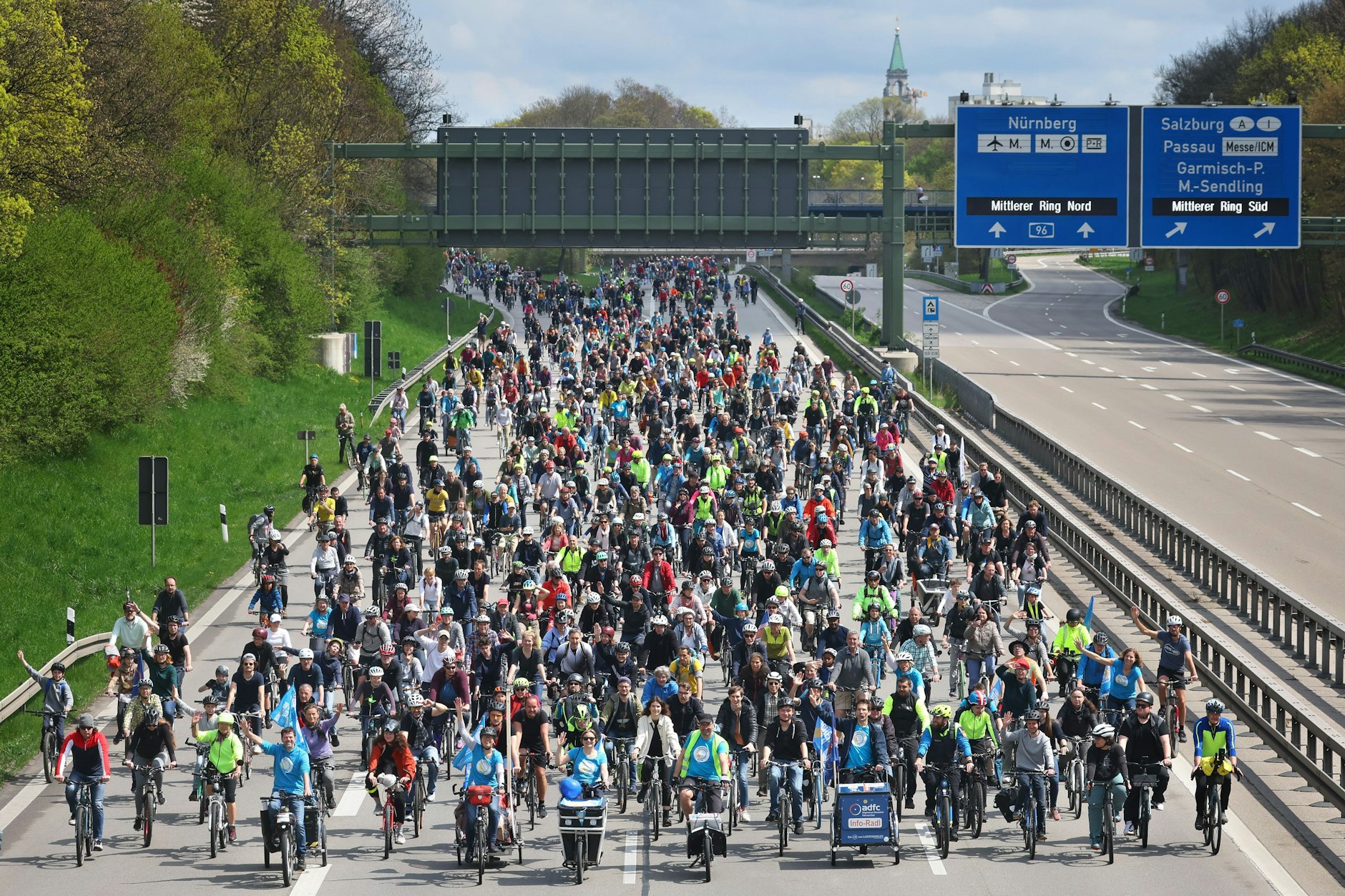 Am Sonntag steigt wieder die größte Fahrrad-Sternfahrt, die es in Berlin gibt. Radfahrer machen