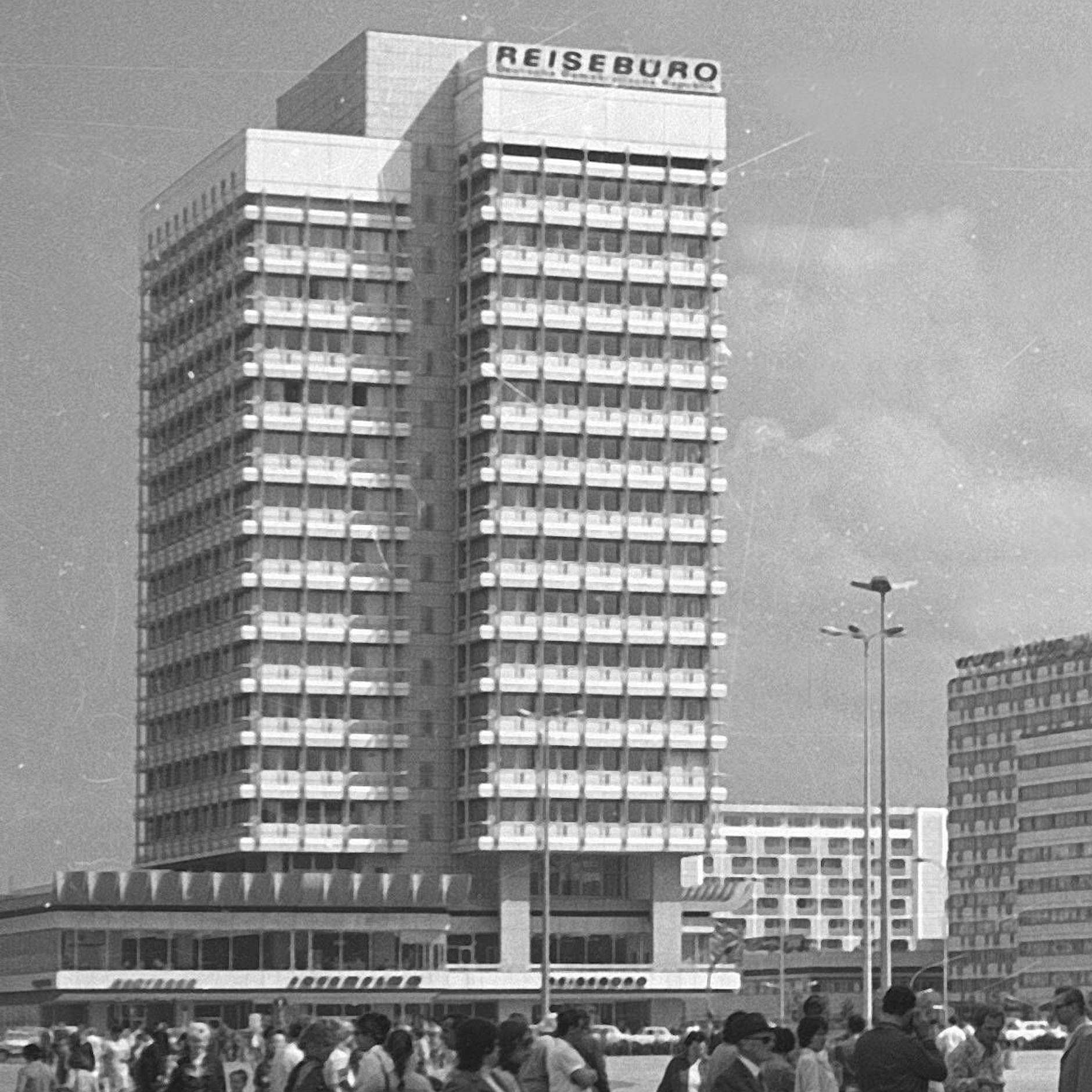 DDR ist ihm zu hässlich! Student will „Haus des Reisens“ abreißen