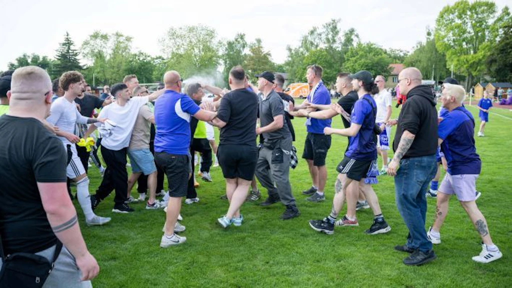 Wembley goal costs Eintracht Mahlsdorf promotion