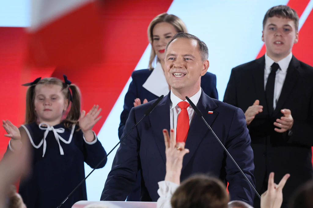 Nawrocki yeni tahminleri hemen görüyor – Trzaskowski daha önce kendini kazanan ilan etmişti