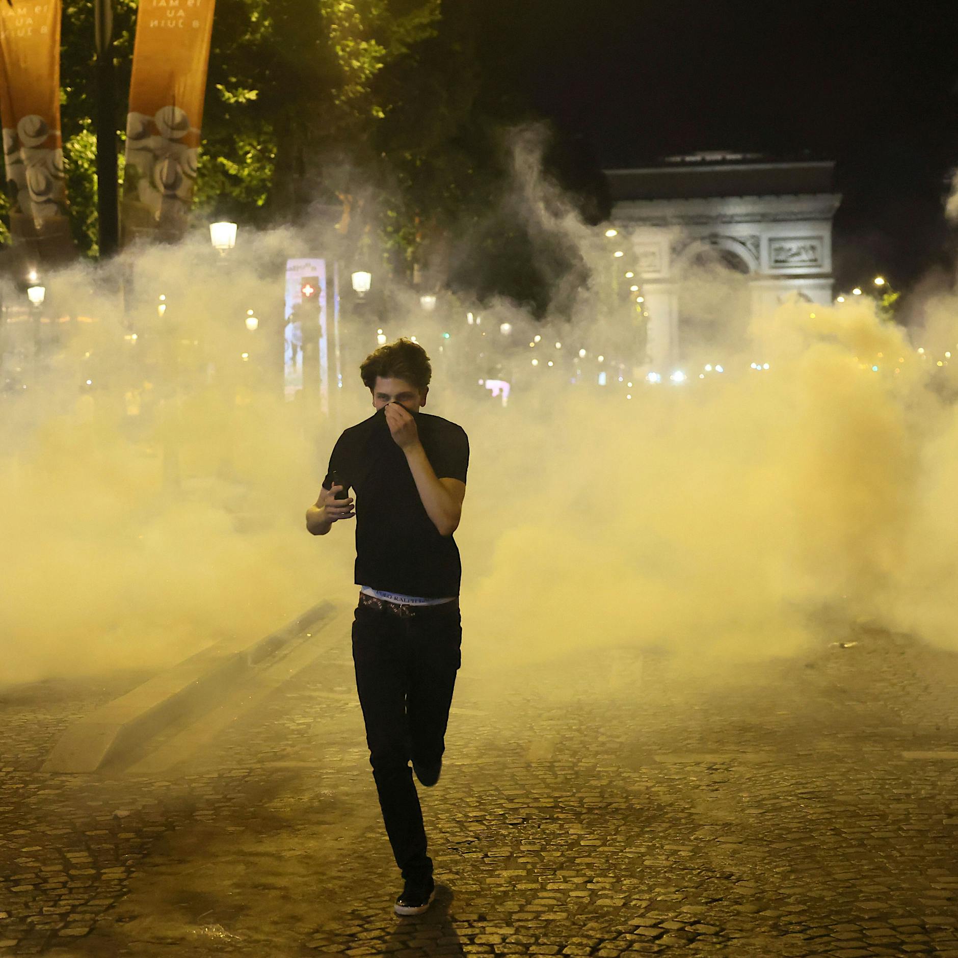 Ausschreitungen in Paris nach PSG-Sieg über Inter im Champions-League-Finale – Hunderte Festnahmen