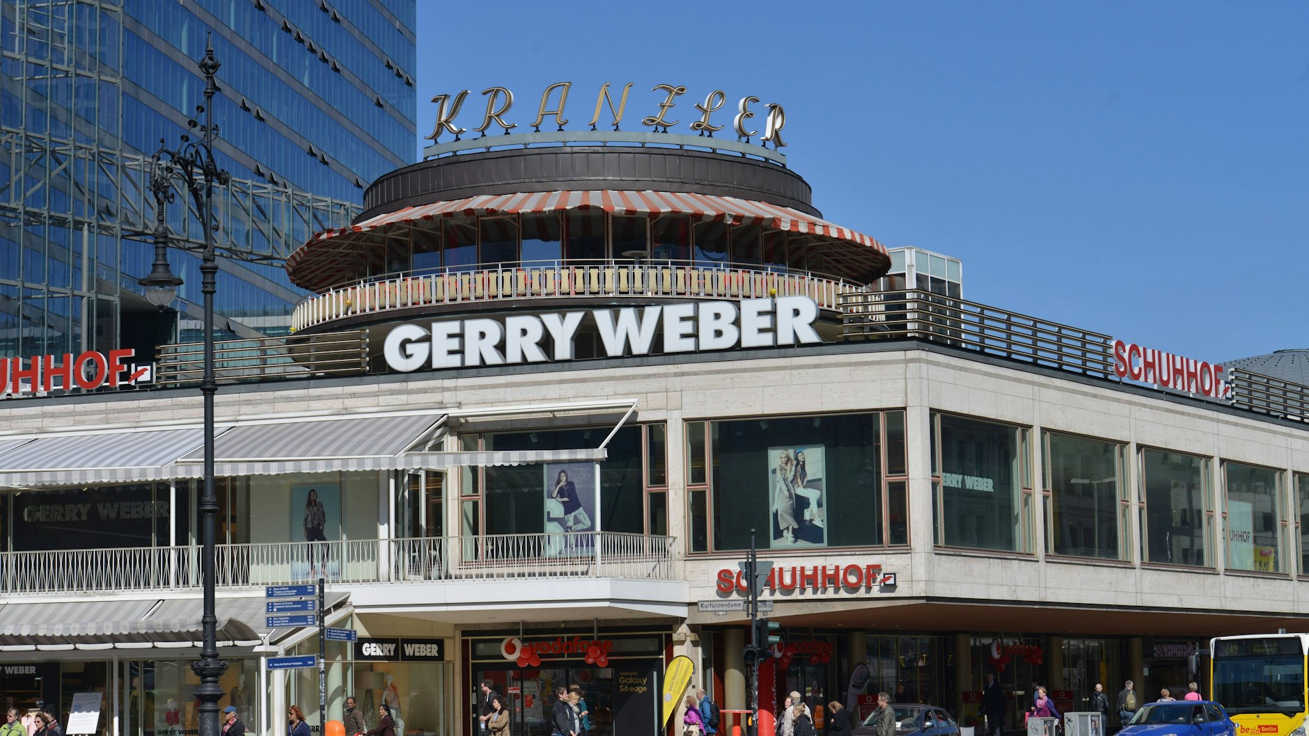 Die Gerry Weber AG gab ihre repräsentative Filiale im Kranzler-Eck in Berlin bereits 2016 auf.