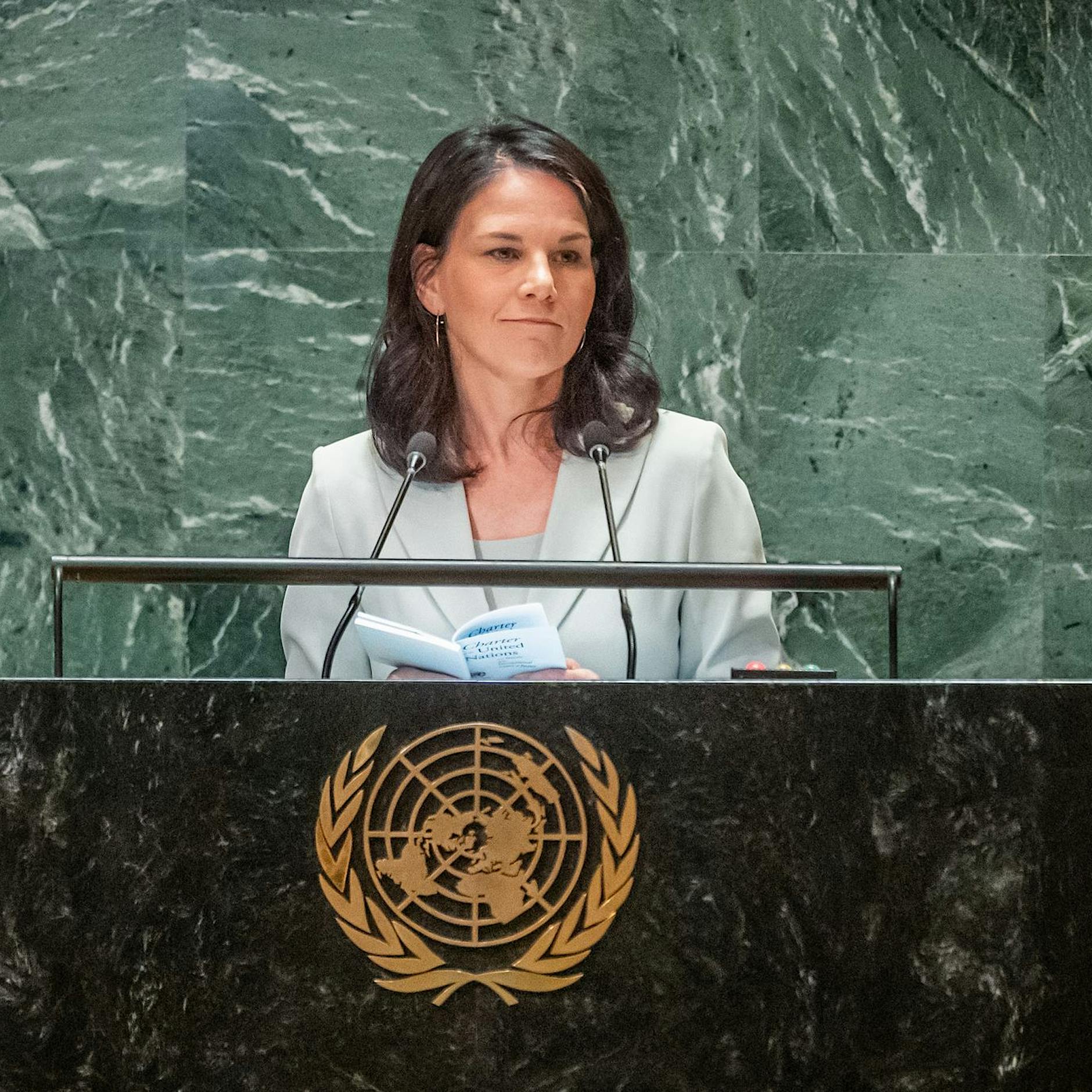 Baerbock bei den UN: Was hat sie in New York wirklich verloren?