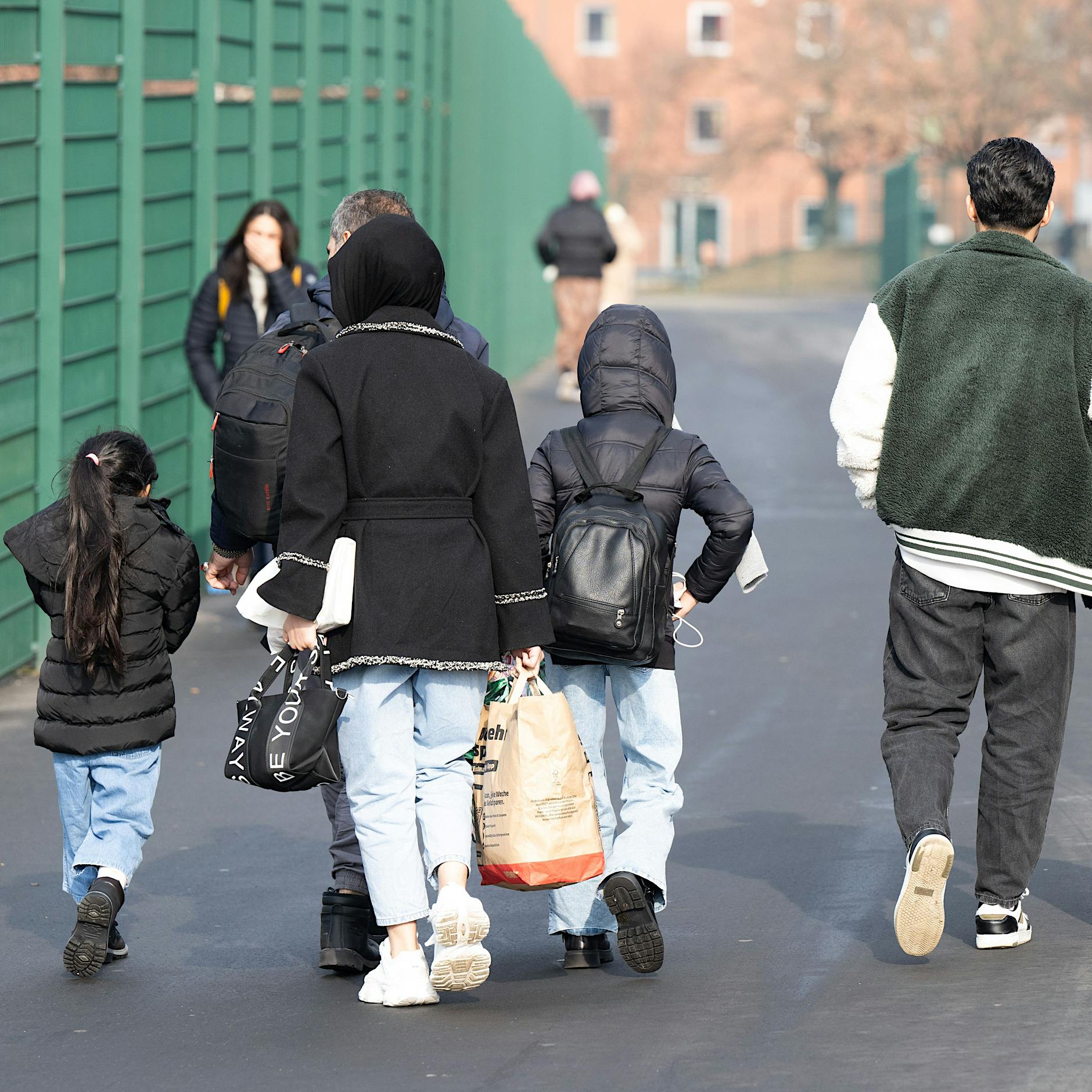 Bundesregierung will sichere Herkunftsländer selbst einstufen – Harte Kritik von Grünen