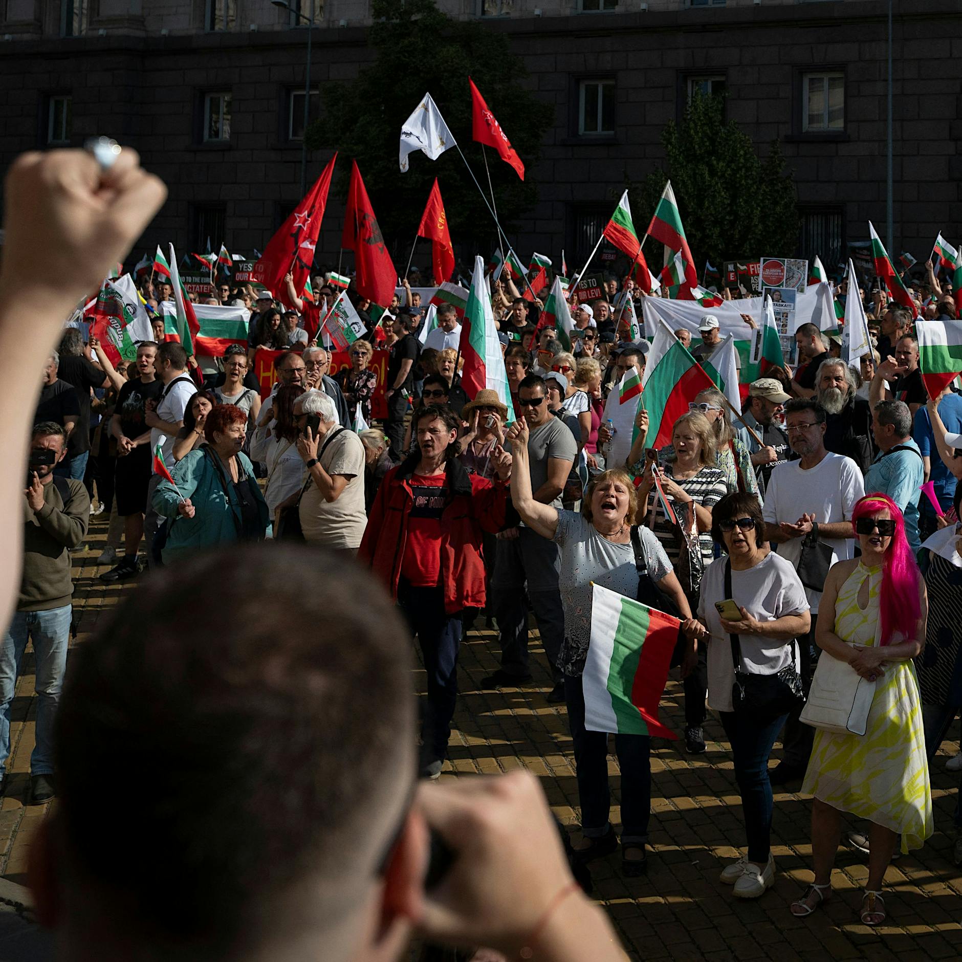 EU-Kommission: Bulgarien darf den Euro bekommen – Proteste in Sofia