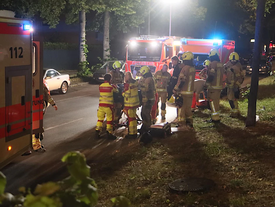 Ein Motorradfahrer wurde bei einem Unfall in Buckow verletzt.