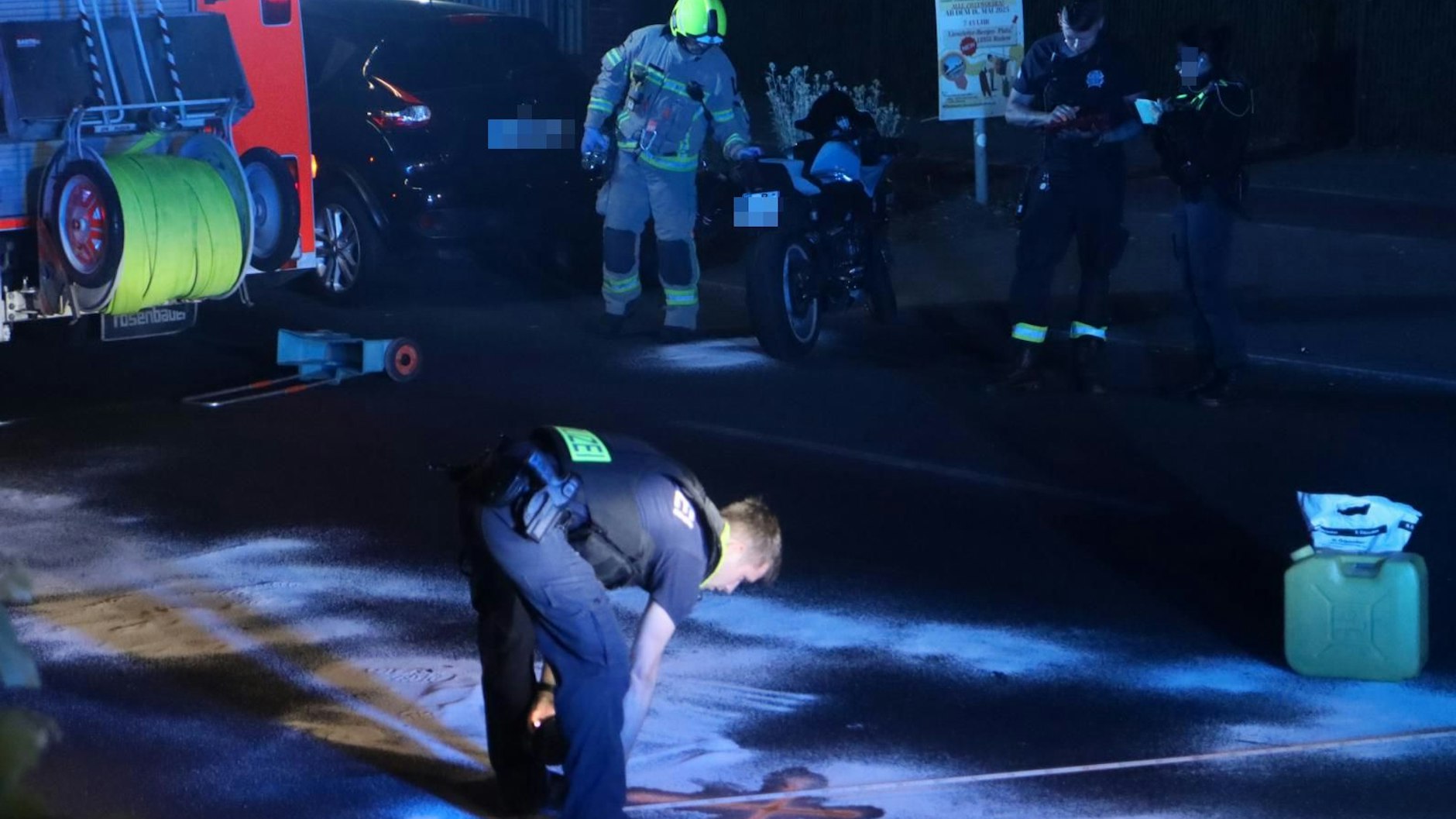 Unfallaufnahme durch die Polizei in Rudow.
