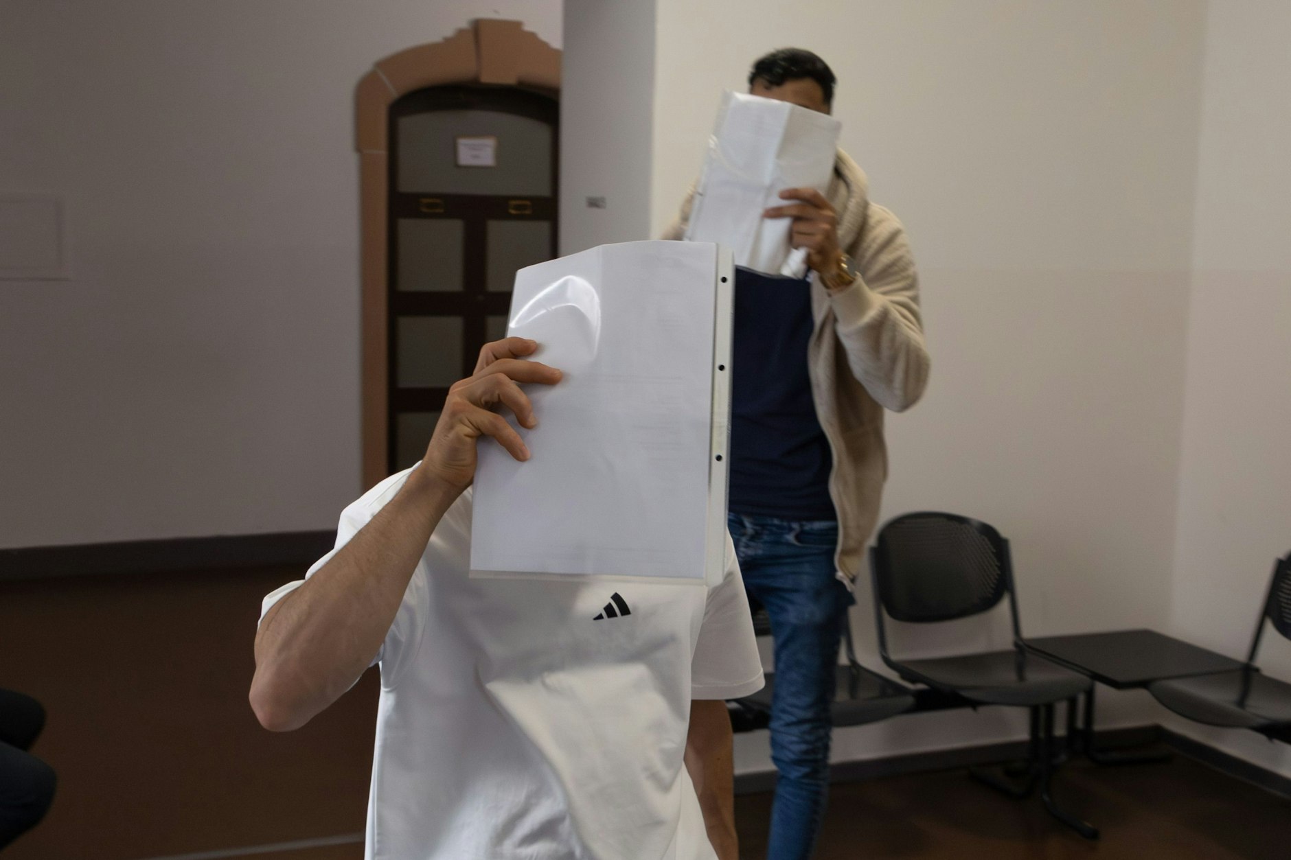 Die beiden Angeklagten wurden freigesprochen, ihre Tatbeteiligung konnte nicht nachgewiesen werden.