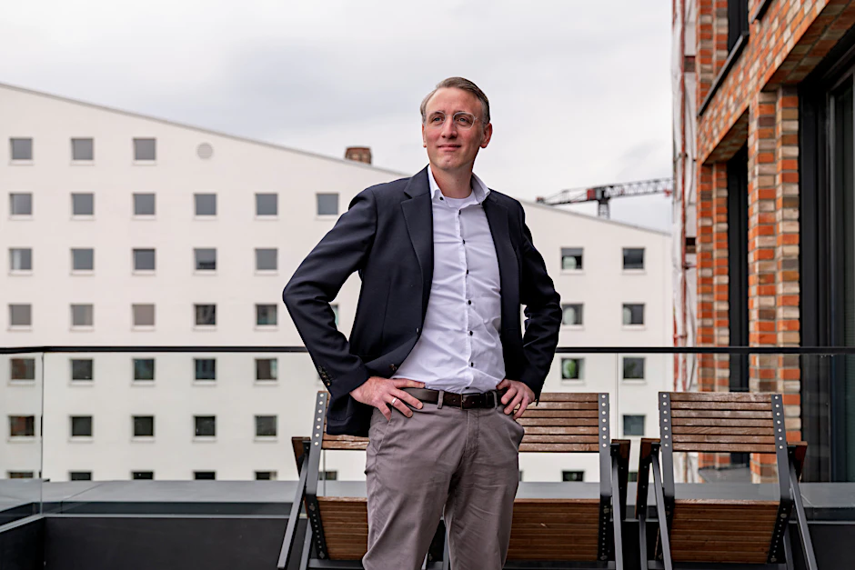 Der Neue an der Spitze des größten deutschen Verkehrsverbunds: Christoph Heuing ist aus Erfurt nach Berlin zurückgekehrt. Seit Mai 2025 ist der Geograf Geschäftsführer des VBB in Berlin.