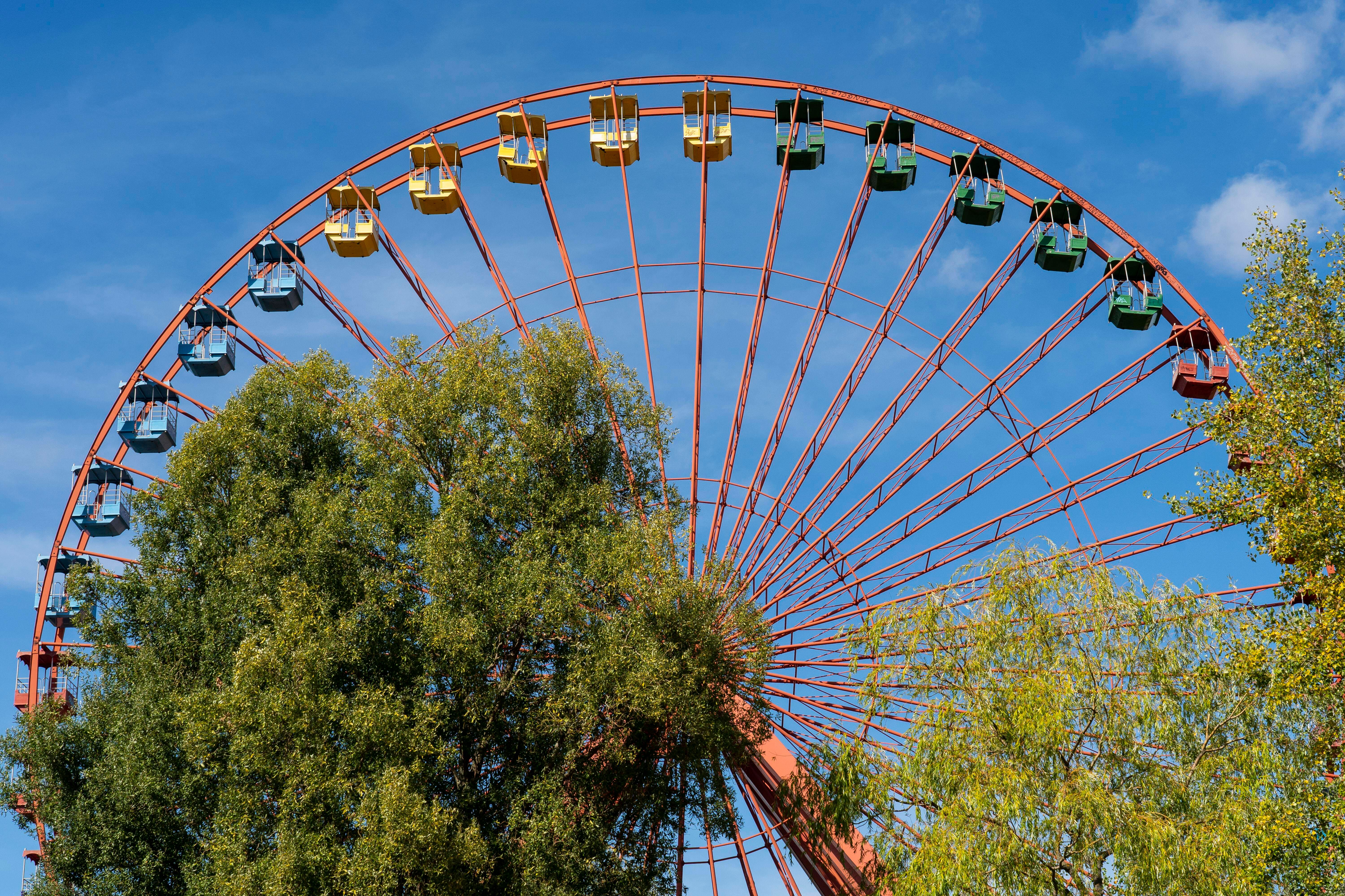 Spreepark in Treptow-Köpenick: So geht der Bau des Riesenrads voran