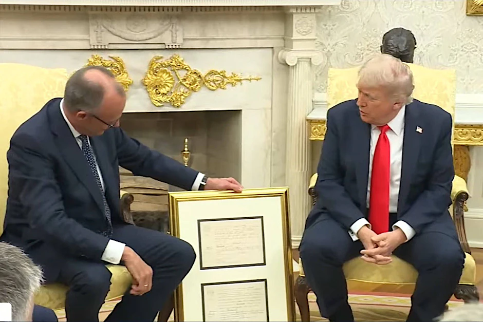 Kanzler Friedrich Merz und US-Präsident Donald Trump im Weißen Haus.
