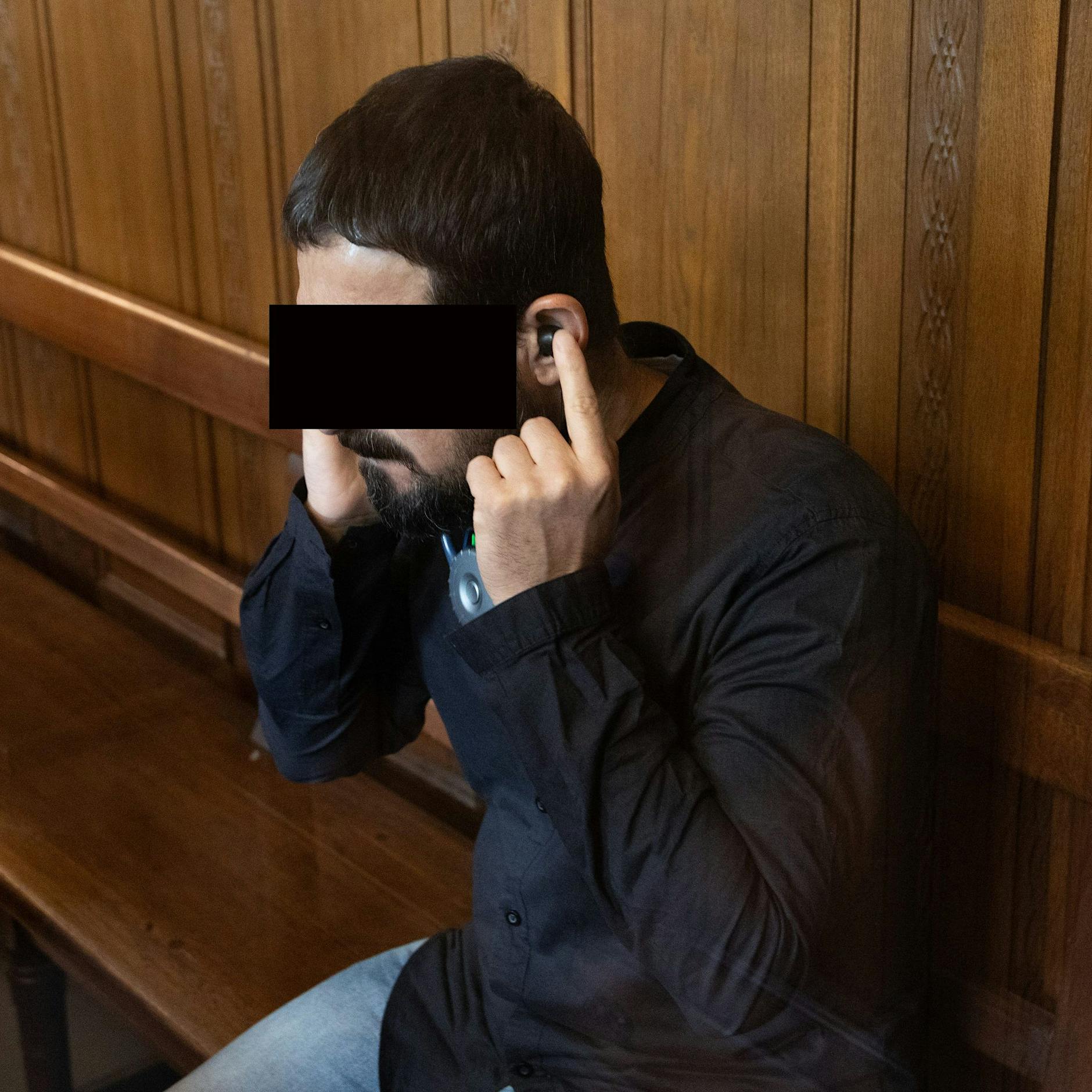 Prozess: Sohn (14) rettet Mutter vor mörderischem Vater