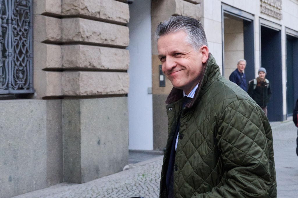 Thorsten Frei Genç Belediye Başkanlarının Toplantısında: “Asla Pempetmoya Üyesi Olmak İstemedi”