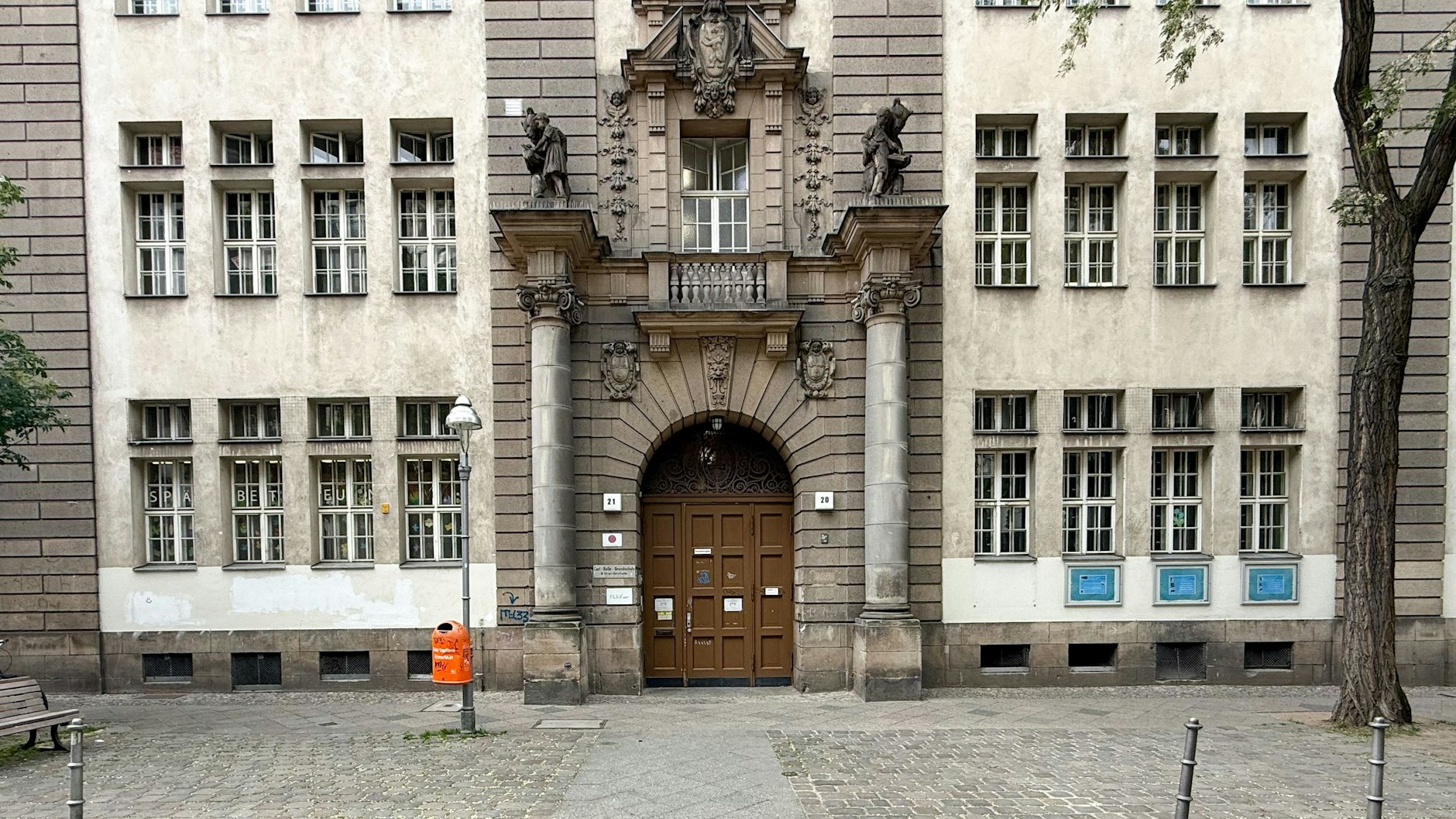 Die Carl-Bolle-Grundschule in Berlin-Moabit hat eine heterogene Schülerschaft. Schüler aus bildungsfernen Haushalten häufen sich an bestimmten Schulen, kritisieren Elternvertreter.