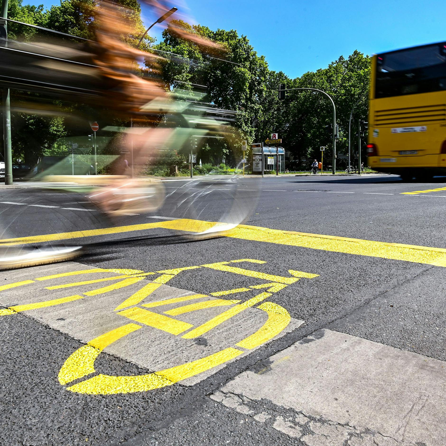 Image - Pop-up-Radweg in Charlottenburg: So sieht der Zeitplan für den Abbau in der Kantstraße aus