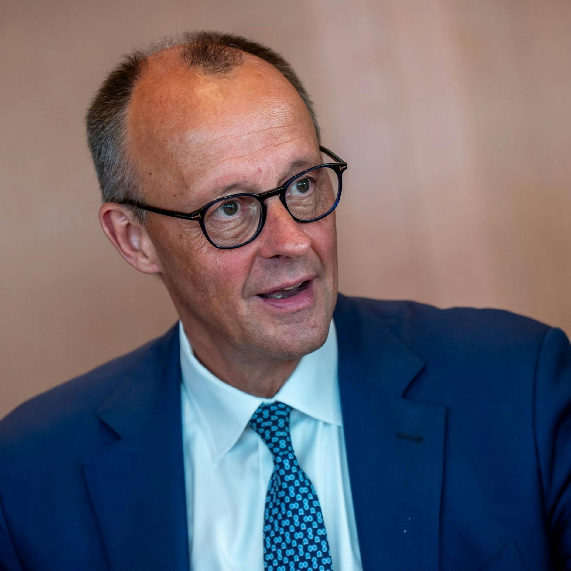 Kanzler Friedrich Merz über sein Soldatenleben: „Kameradschaft war groß“