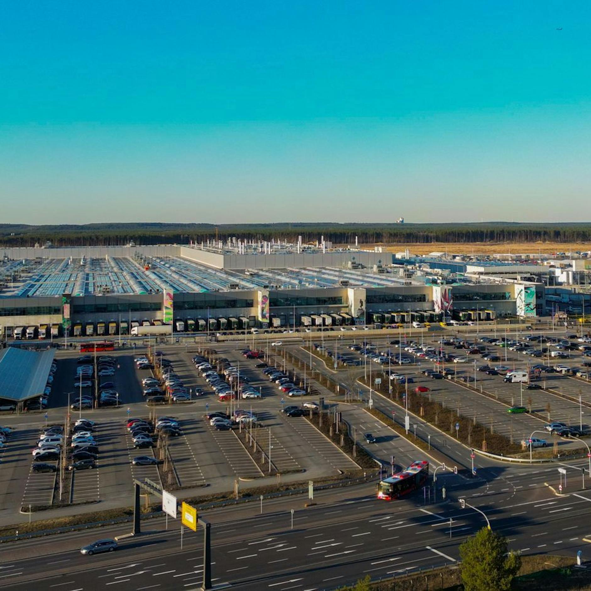 Image - Chef des Wasserverbands über Tesla-Gigafactory in Grünheide: „Ich wusste sofort, dass es die Probleme geben wird“