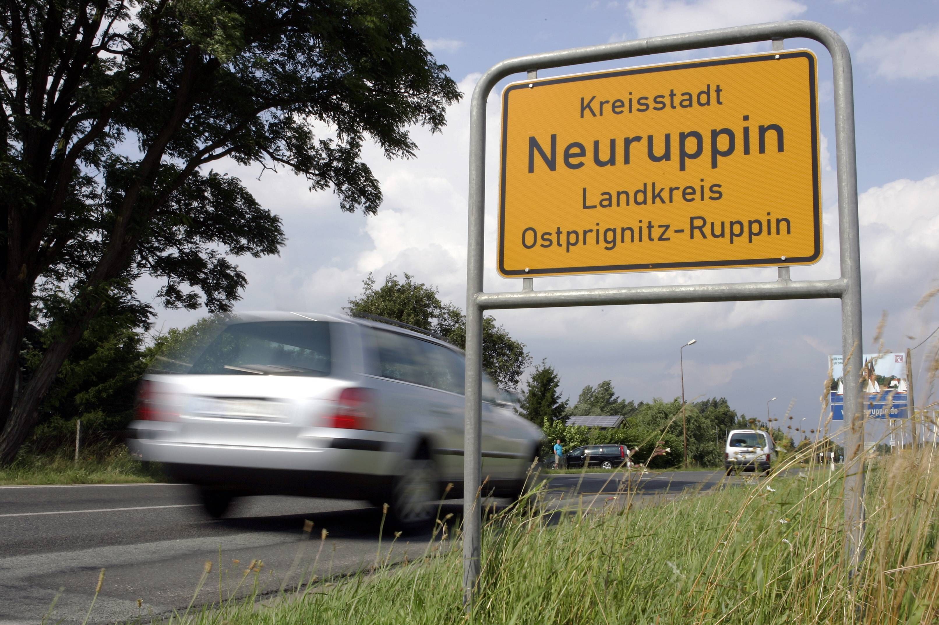 Image - Neuruppin: Frau angelt nach Schlüssel und „fängt“ eine Granate