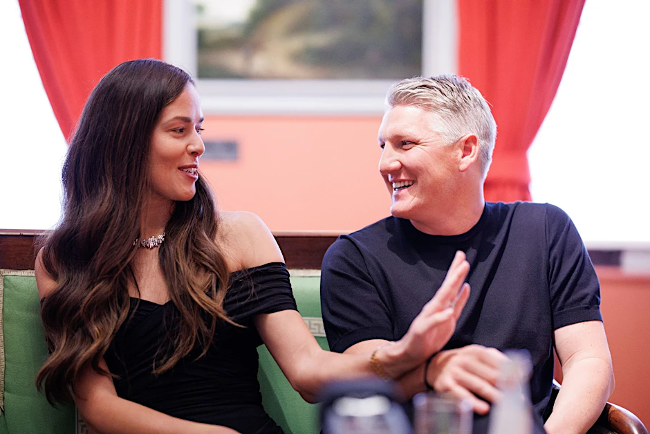 Ana Ivanović, serbische ehemalige Tennisspielerin, und Bastian Schweinsteiger, ehemaliger deutscher Fußballspieler, vergrößern ihre Familie.