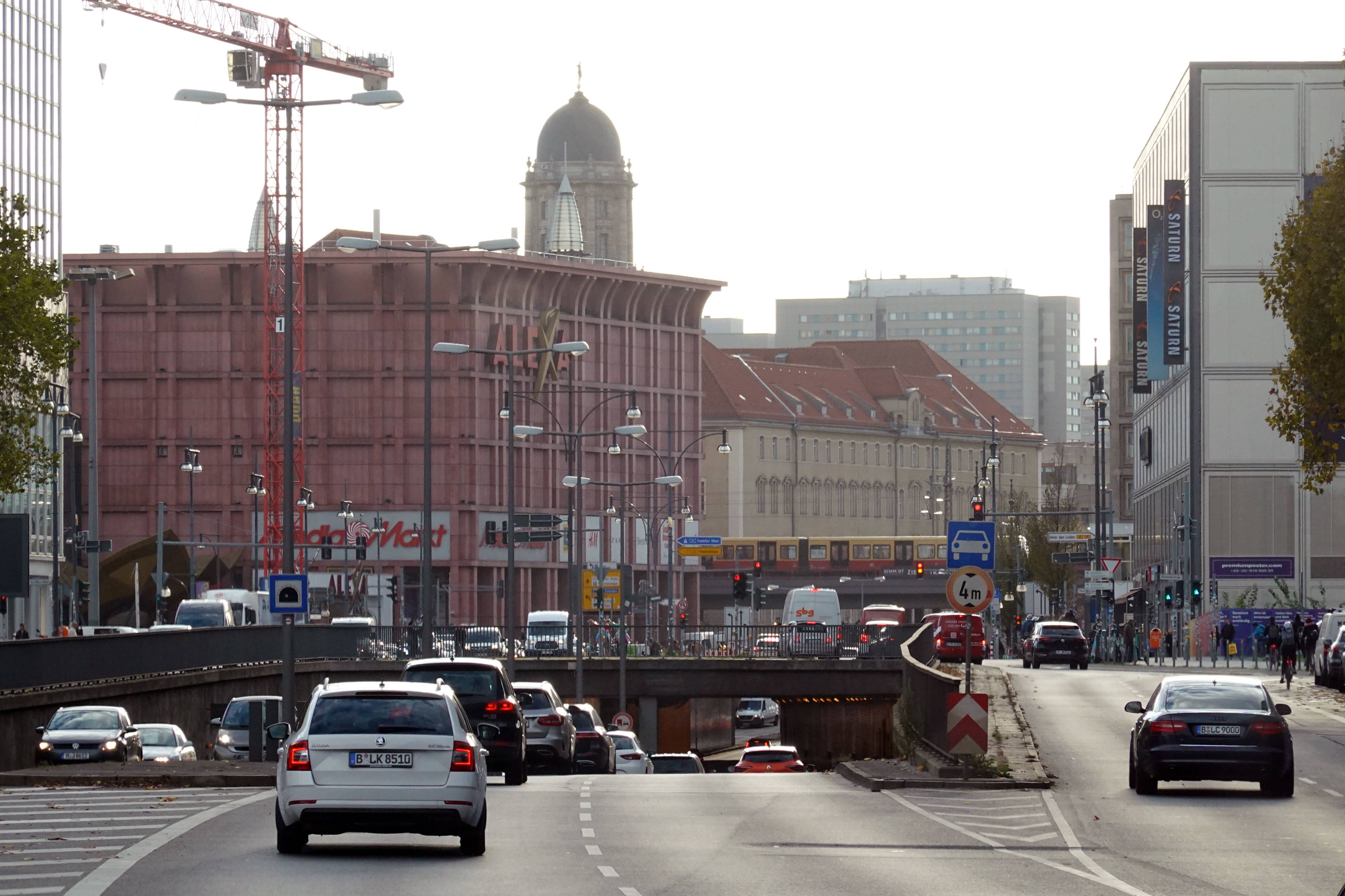 Image - Staufalle Alexanderplatz: Tunnel in der Grunerstraße ist dicht