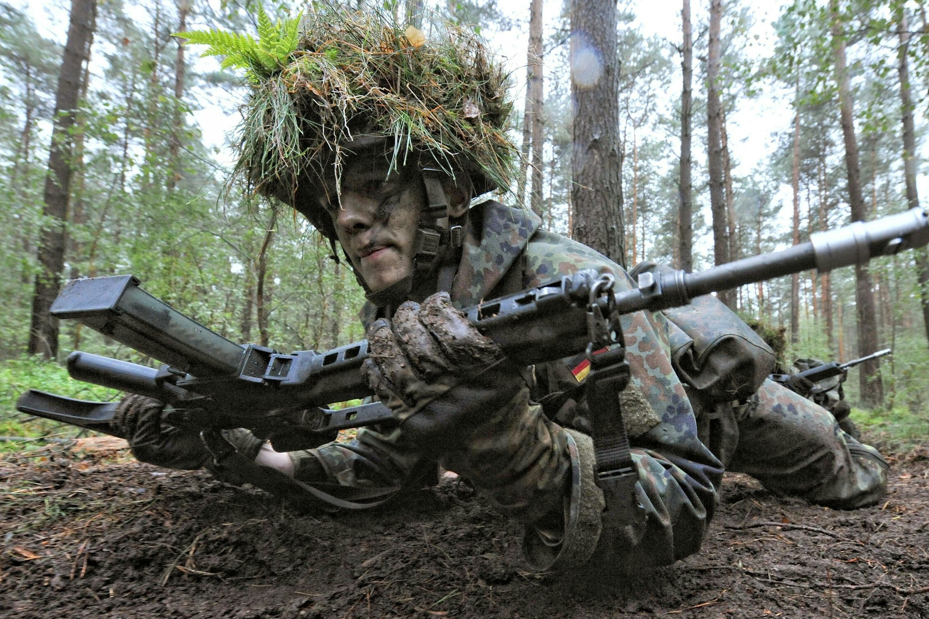 Ein Wehrpflichtiger in der Grundausbildung.