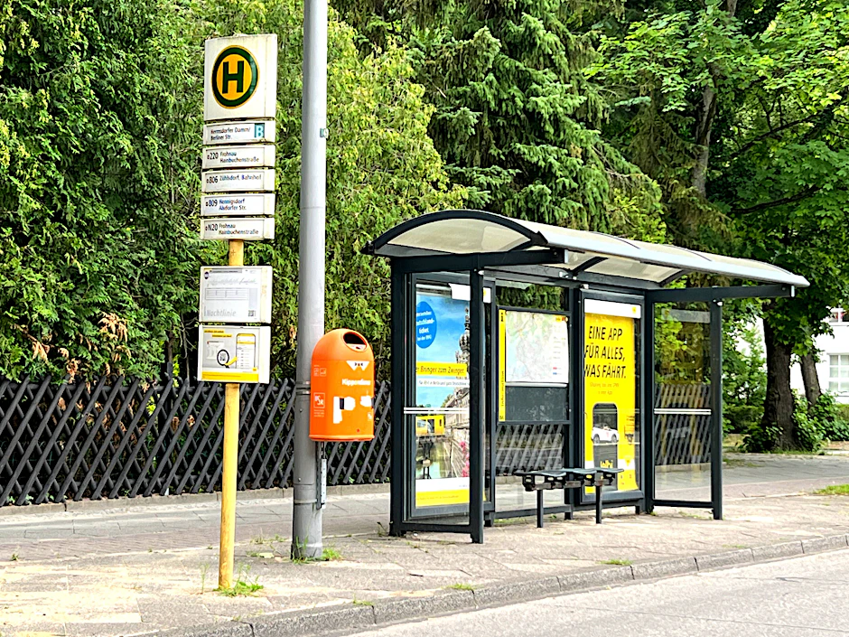 Die BVG will noch in diesem Jahr mit der Begrünung der Dächer von Haltestellen starten.
