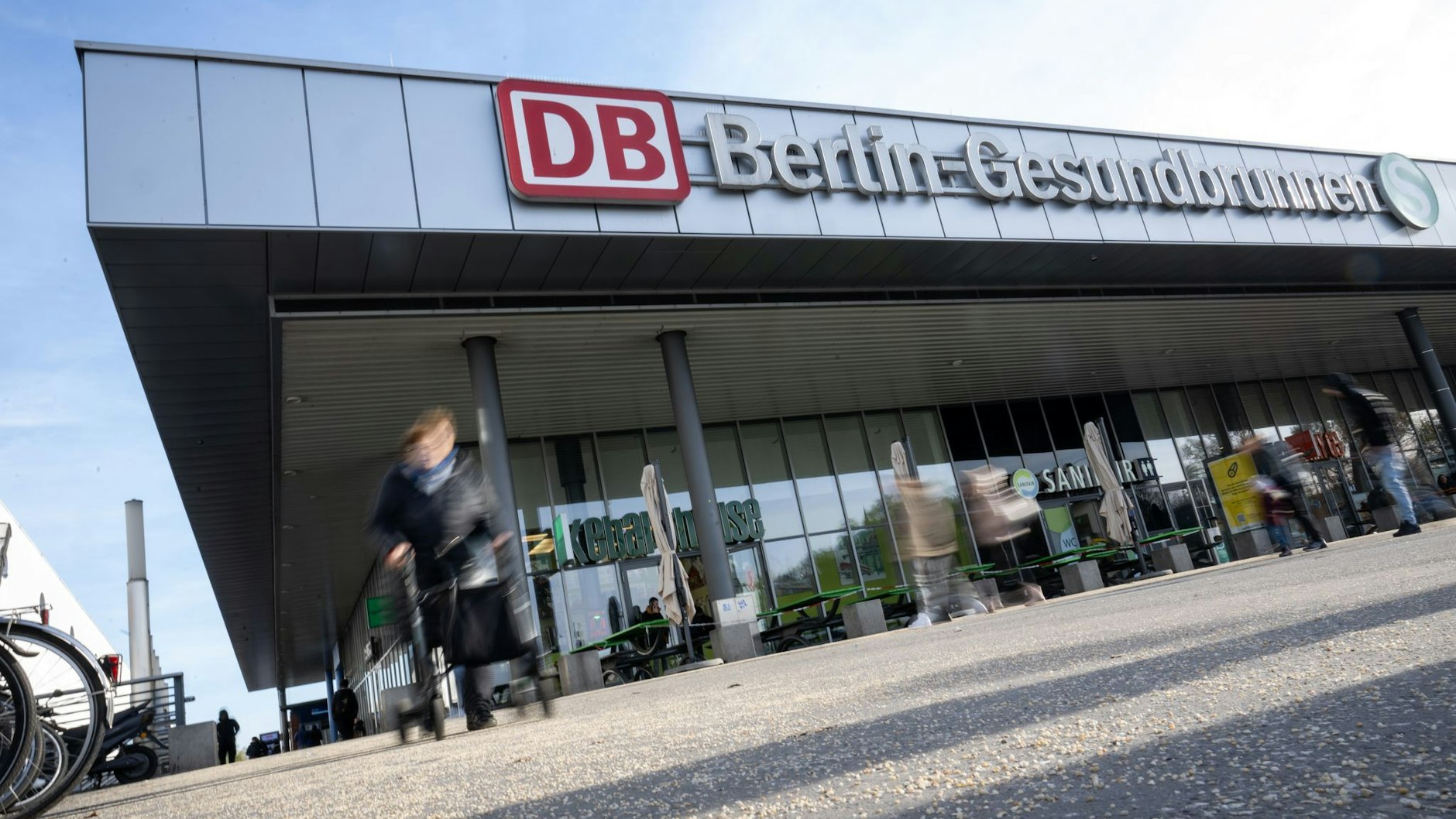 Auf dem Vorplatz des Bahnhofs Gesundbrunnen kam es zu dem tödlichen Streit.