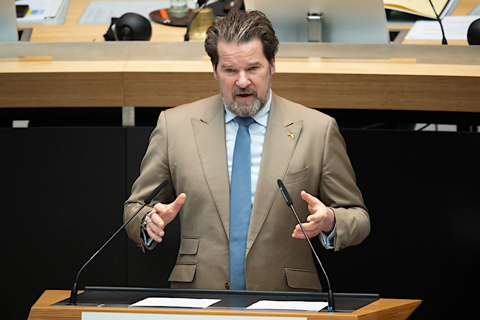 Berlin muss sich vor russischen Aggressionen schützen, sagt Fraktionschef Dirk Stettner.