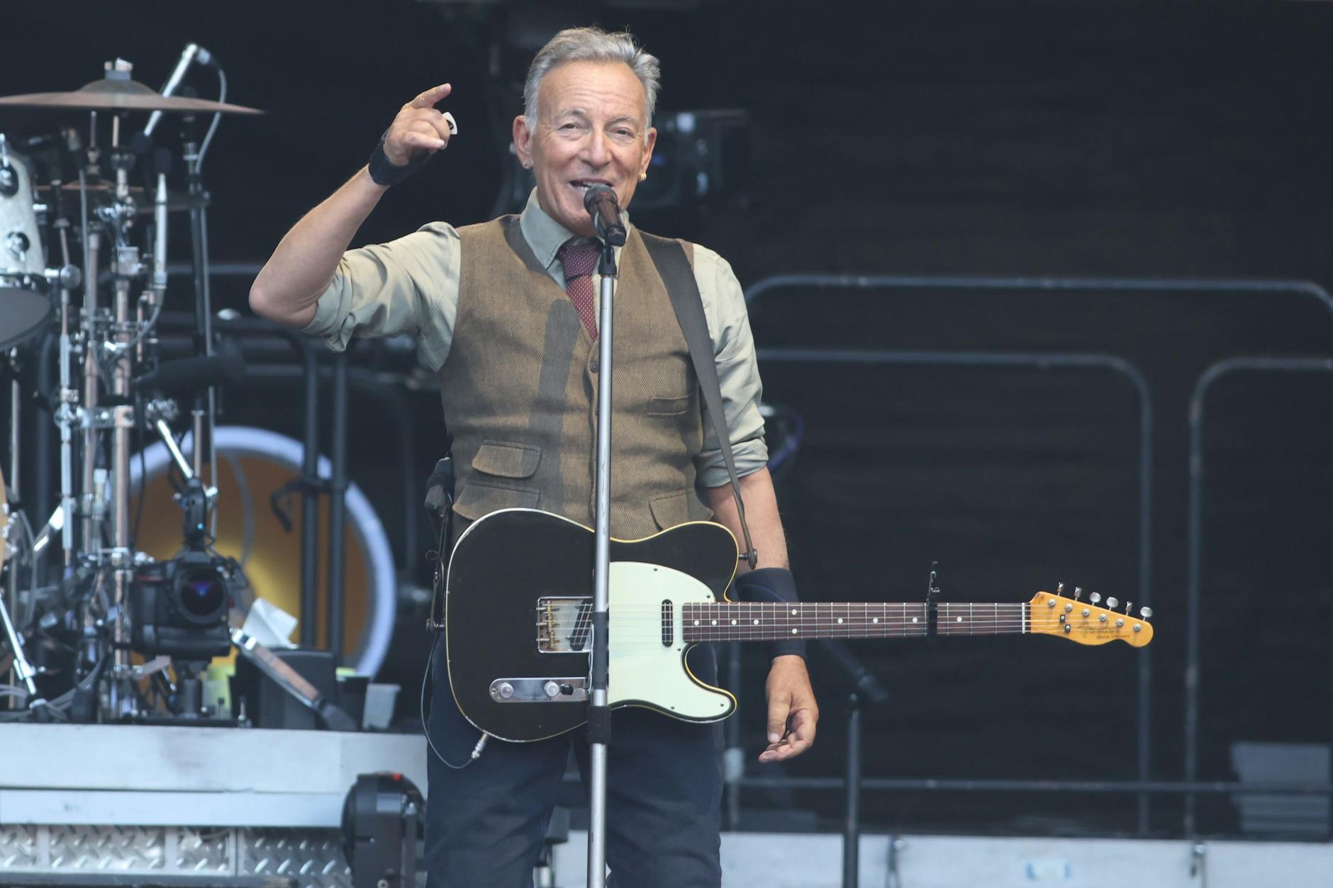 Bruce Springsteen und die E Street Band spielen im Olympiastadion anlässlich ihrer Europatournee 2025.