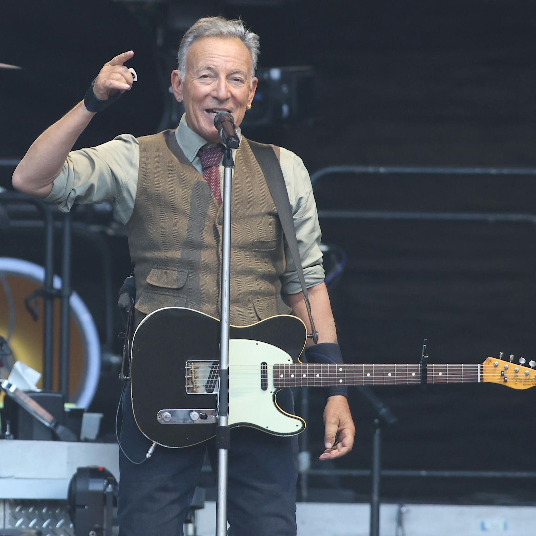 Bruce Springsteen rechnet bei Berlin-Konzert mit Trump ab: „Inkompetente und verräterische Regierung“