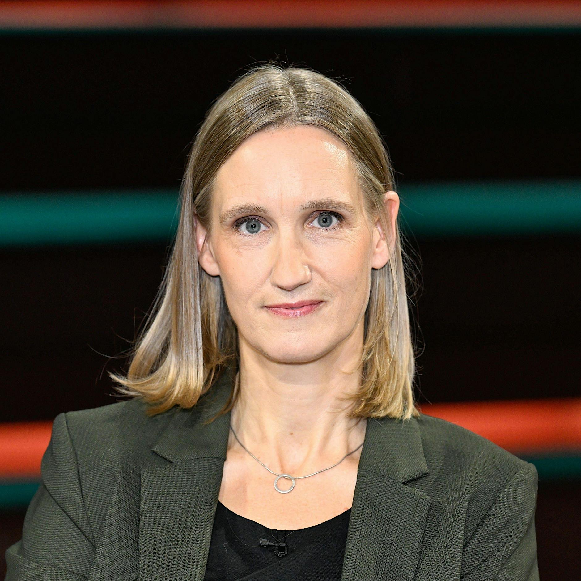 Nach Israels Iran-Angriff: Nahost-Expertin Helberg warnt vor Netanjahus Eskalation