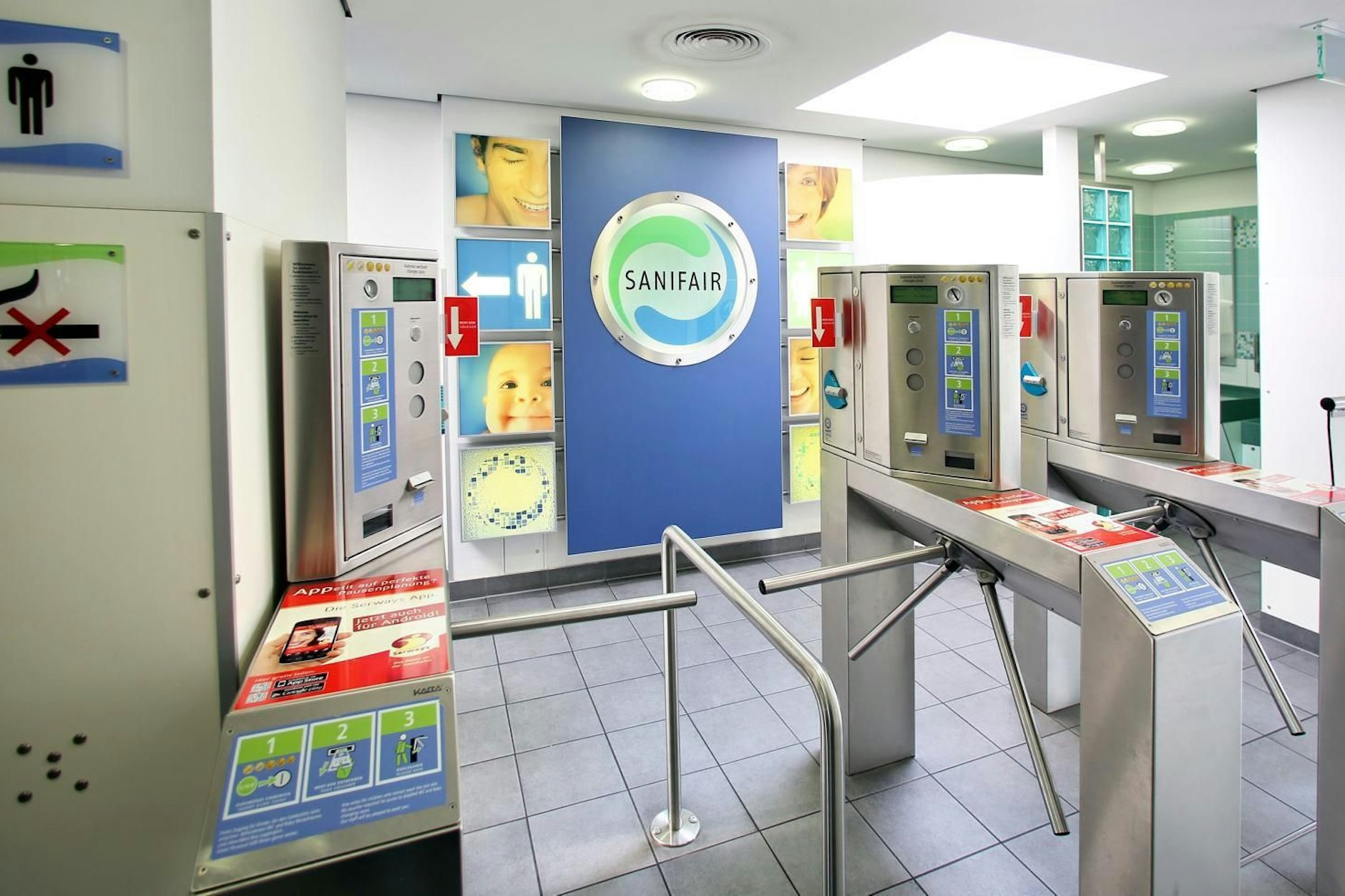 Ein Anblick, der bei vielen Deutschen für erhöhten Puls sorgt: Toiletten von Sanifair.