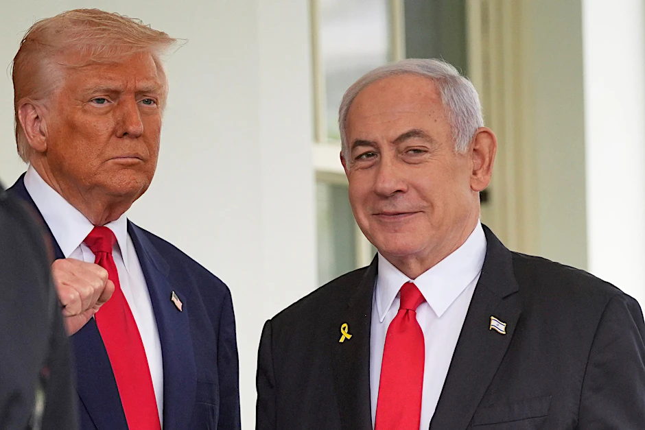 07.04.2025, USA, Washington: US-Präsident Donald Trump (l) begrüßt Israels Ministerpräsident Benjamin Netanjahu im Weißen Haus.