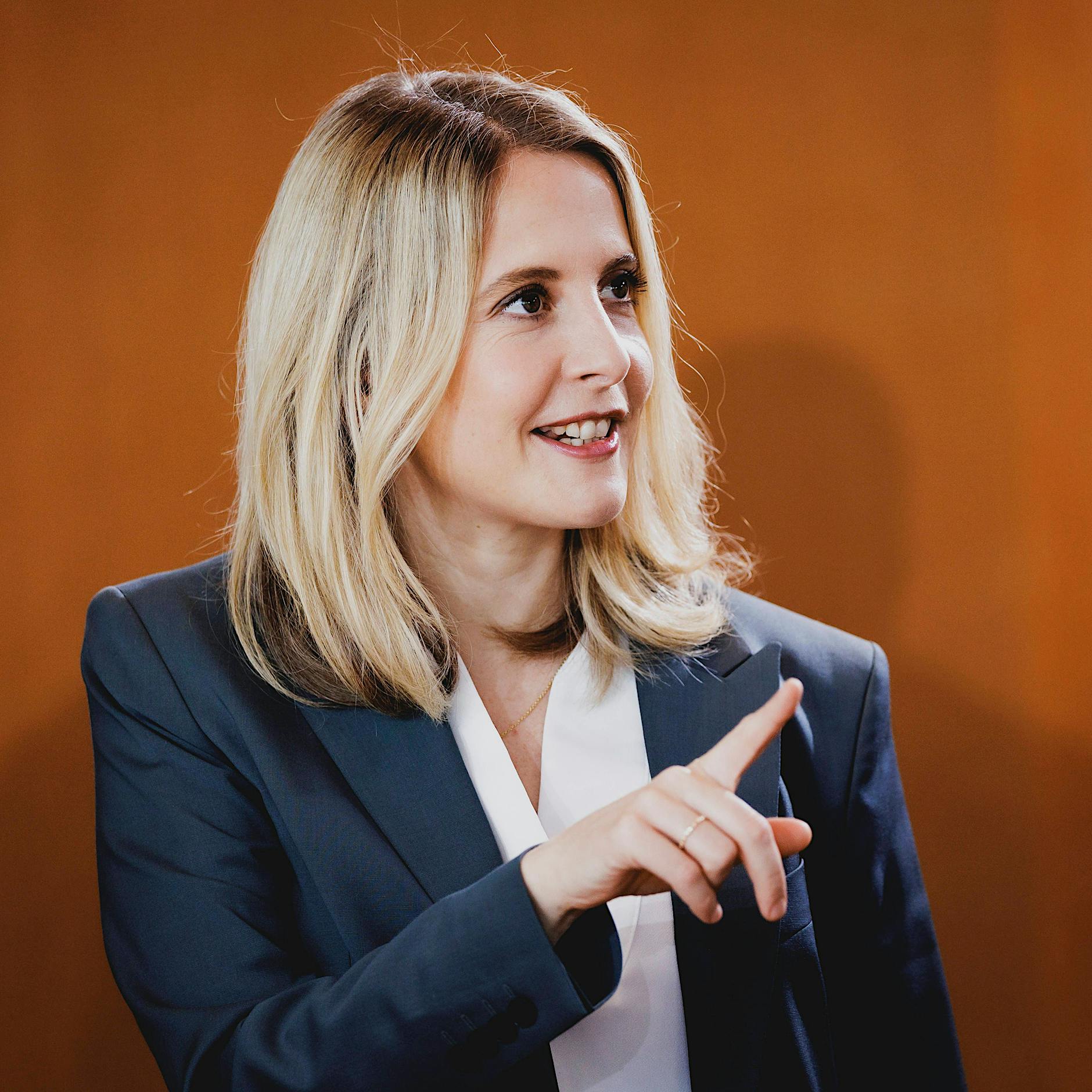 Bauministerin Hubertz zum Wohnbau-Turbo: „Berlin braucht mehr Modulbau“