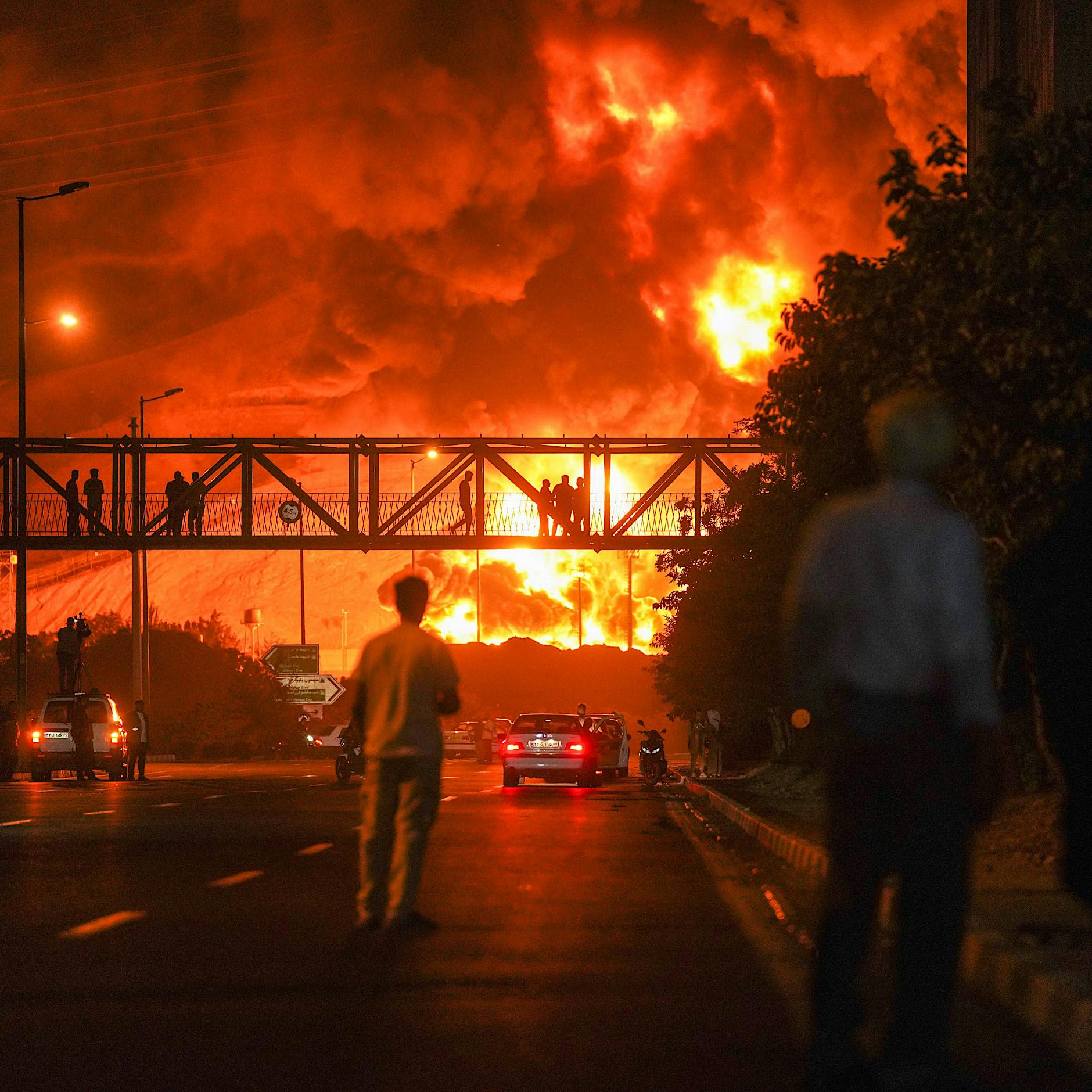 Nahostkonflikt lässt Goldpreis explodieren: Was Anleger jetzt wissen müssen