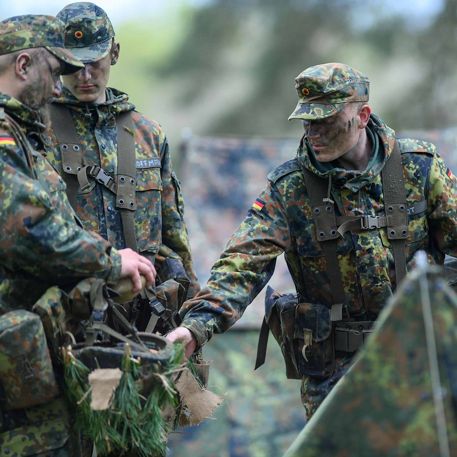 Wehrpflicht: Wie bereit ist die Gen Z, Deutschland kriegstüchtig zu machen?