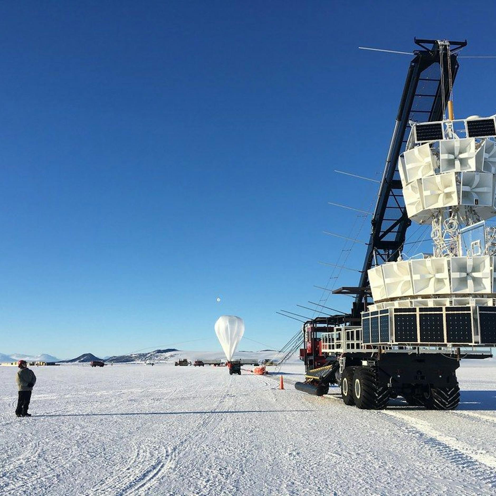 Image - Mysteriöses Signal aus dem Eis: Antarktis-Detektor misst Radiowellen, die es nicht geben dürfte
