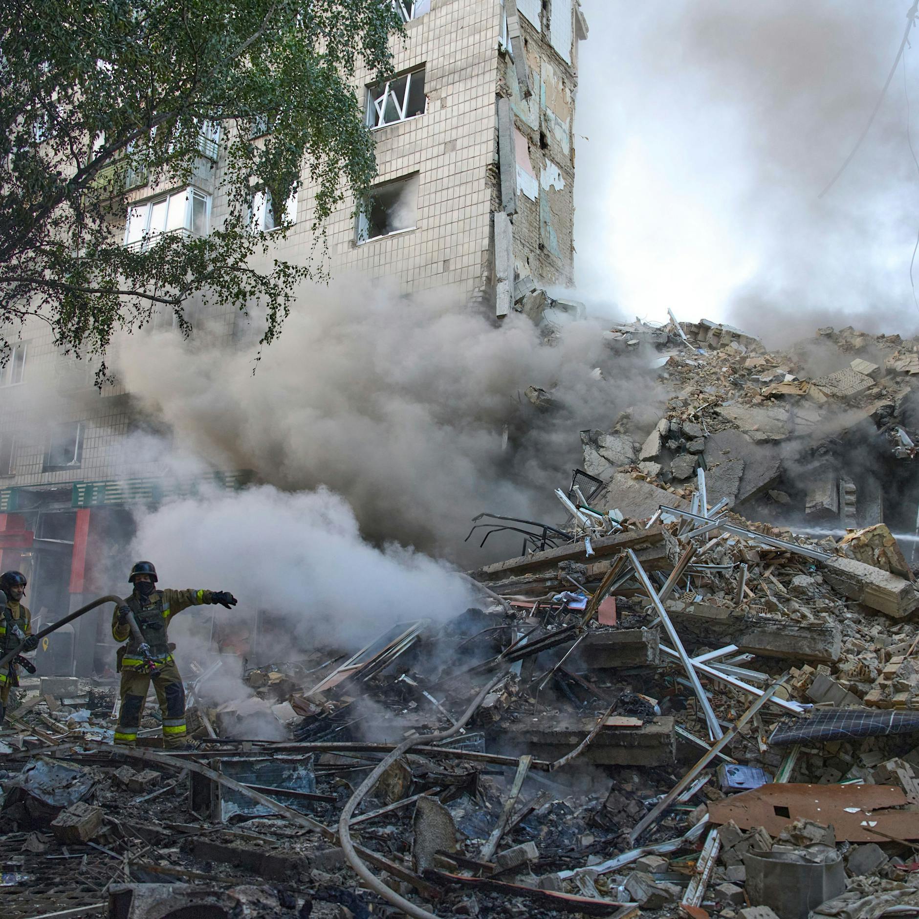 Ukraine-Krieg: Mindestens 14 Tote bei Luftangriff auf Kiew