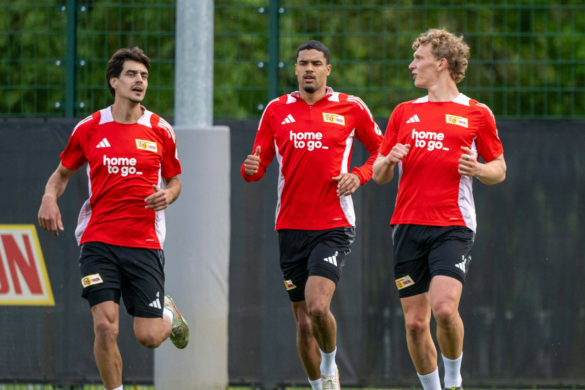Diogo Leite, Danilho Doekhi und Leopold Querfeld (v. l.) bilden das Herz der eisernen Defensive. Doch zwei Innenverteidiger stehen beim 1. FC Union auf der Kippe.