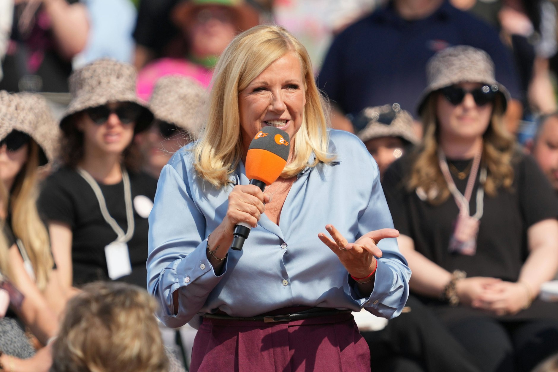 Verpasst eigentlich keine Show: Andrea Kiewel moderiert seit 25 Jahren den ZDF-„Fernsehgarten“.