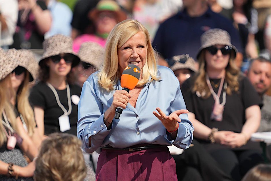 Verpasst eigentlich keine Show: Andrea Kiewel moderiert seit 25 Jahren den ZDF-„Fernsehgarten“.