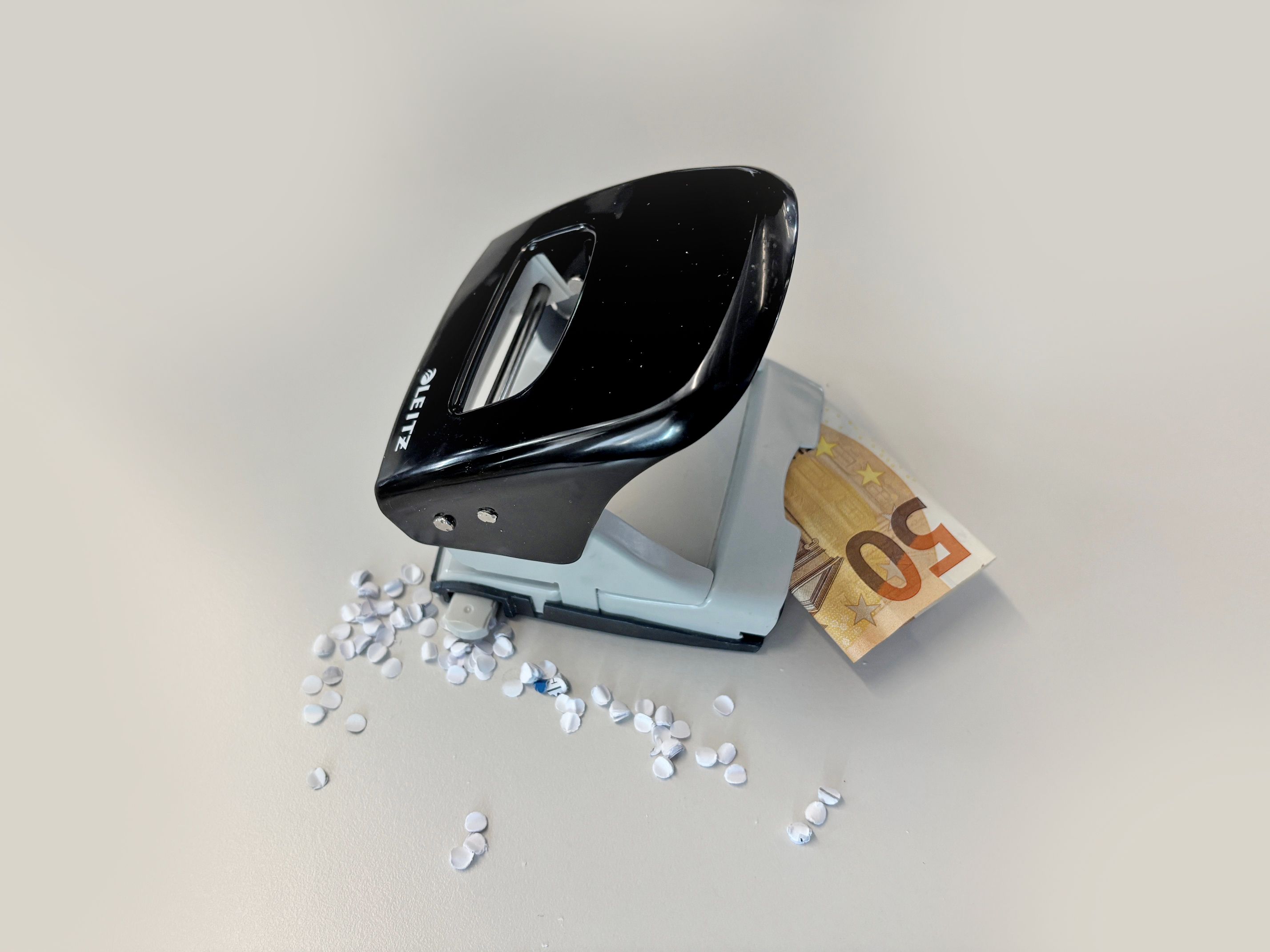 Image - Im Locher oder in Suppe eingefroren – die 9 besten Verstecke für Bargeld